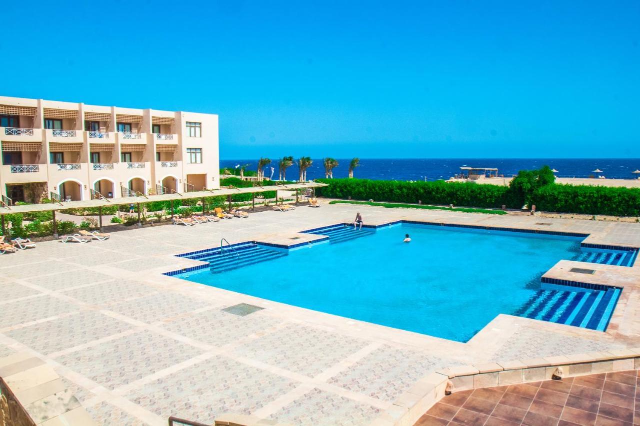 Viva Blue Resort And Diving Sharm El Naga (Adults Only) Hurghada Eksteriør bilde