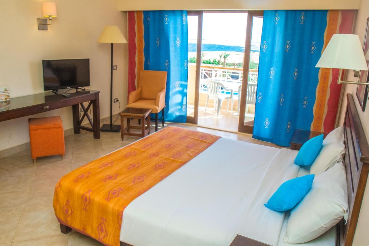 Viva Blue Resort And Diving Sharm El Naga (Adults Only) Hurghada Eksteriør bilde