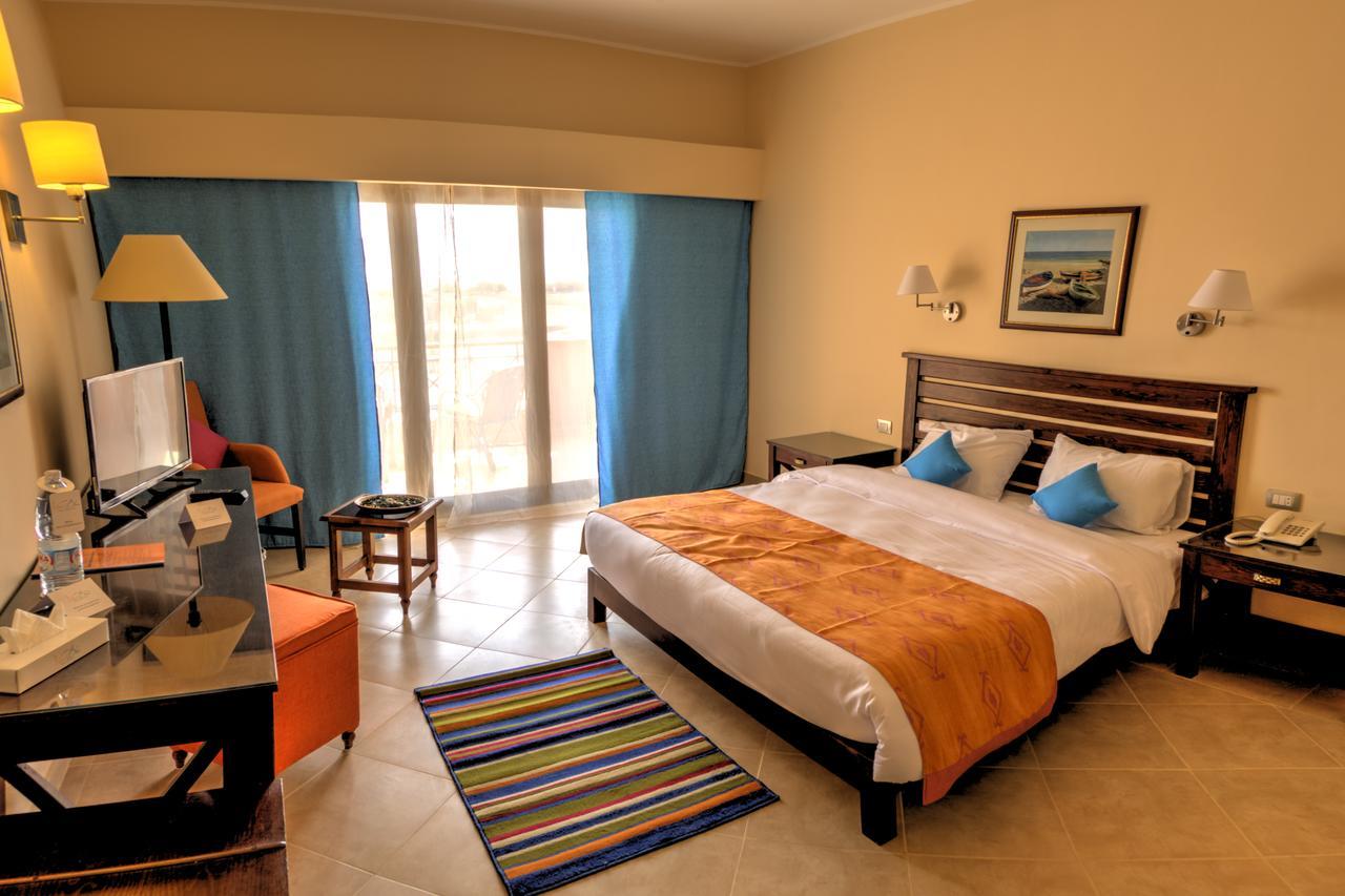 Viva Blue Resort And Diving Sharm El Naga (Adults Only) Hurghada Eksteriør bilde