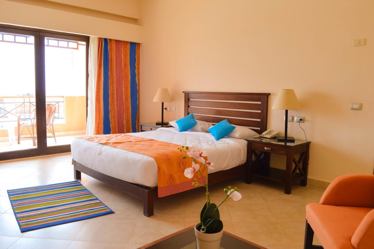 Viva Blue Resort And Diving Sharm El Naga (Adults Only) Hurghada Eksteriør bilde