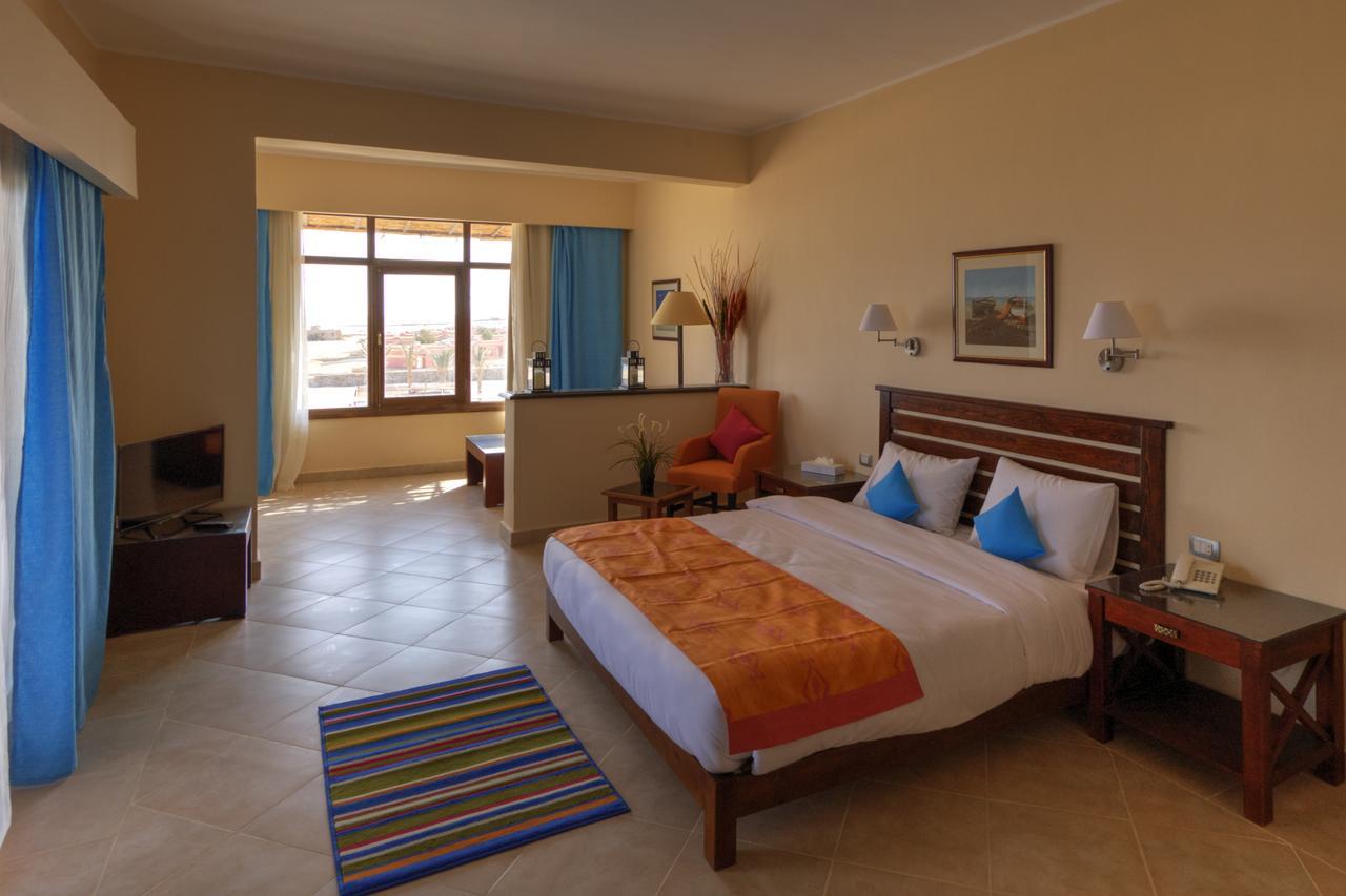 Viva Blue Resort And Diving Sharm El Naga (Adults Only) Hurghada Eksteriør bilde